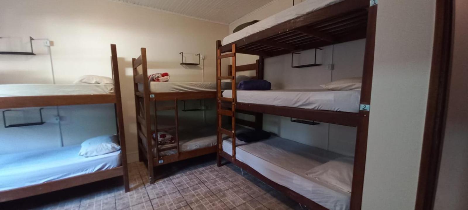 Mahalo Hostel Иля Гранде Екстериор снимка