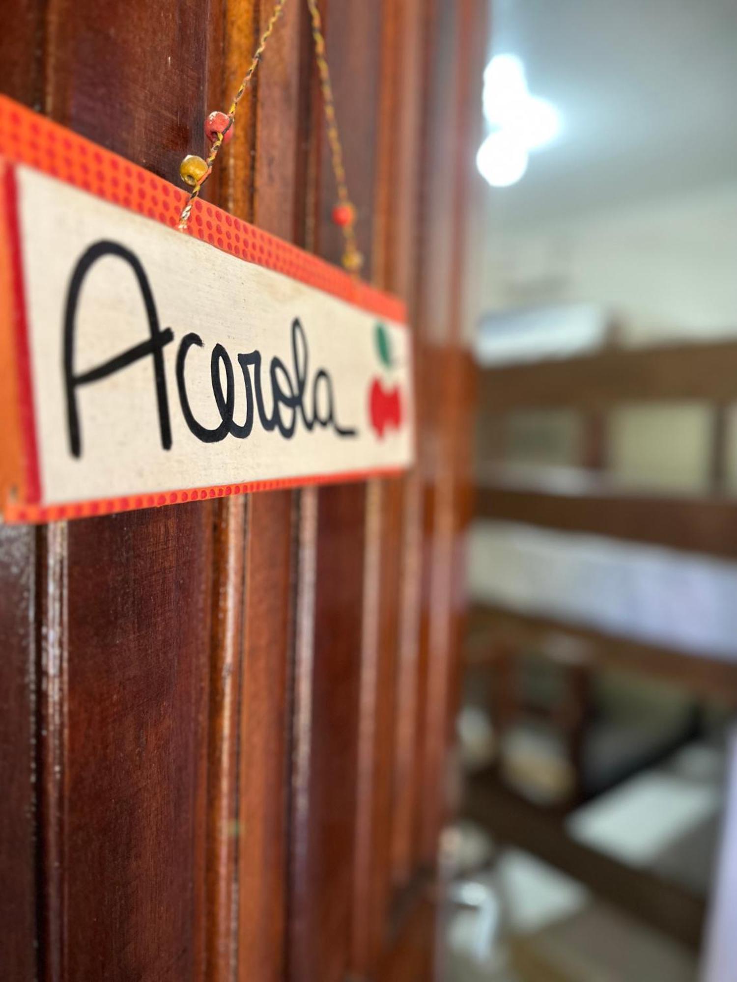 Mahalo Hostel Иля Гранде Екстериор снимка