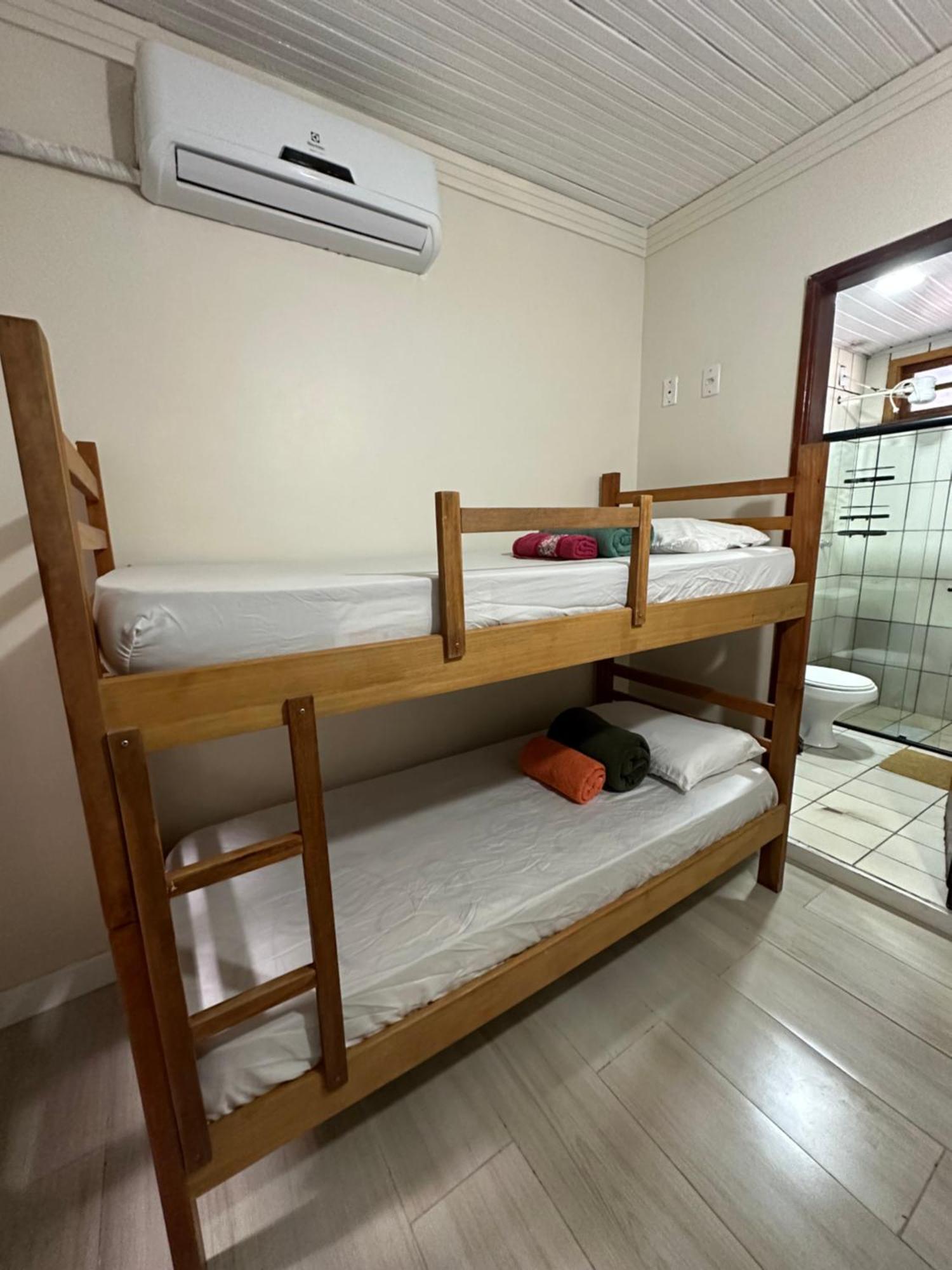 Mahalo Hostel Иля Гранде Екстериор снимка