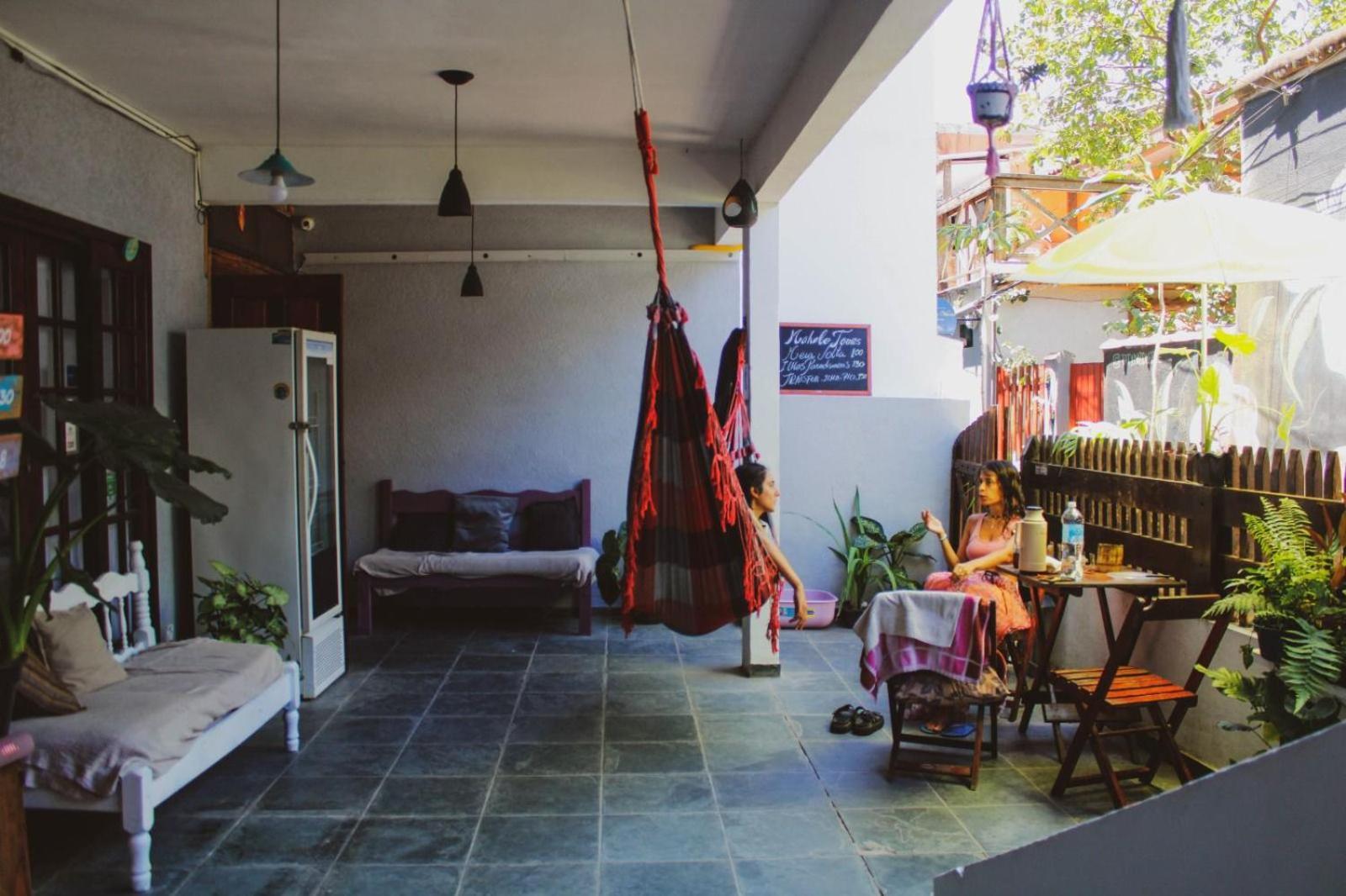 Mahalo Hostel Иля Гранде Екстериор снимка